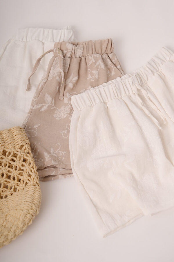 Short Cey Broderie Puffing Flores Suka