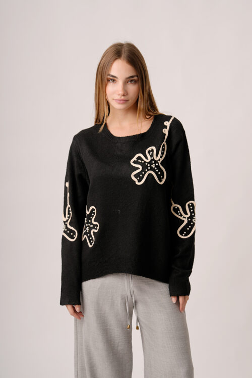 Sweater 2 Flores Con Perlas Delanteros Y En Las Mangas Luciana