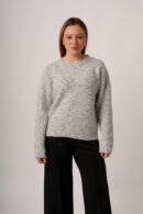 Sweater Cuello Redondo Tachas Arriba Karachi