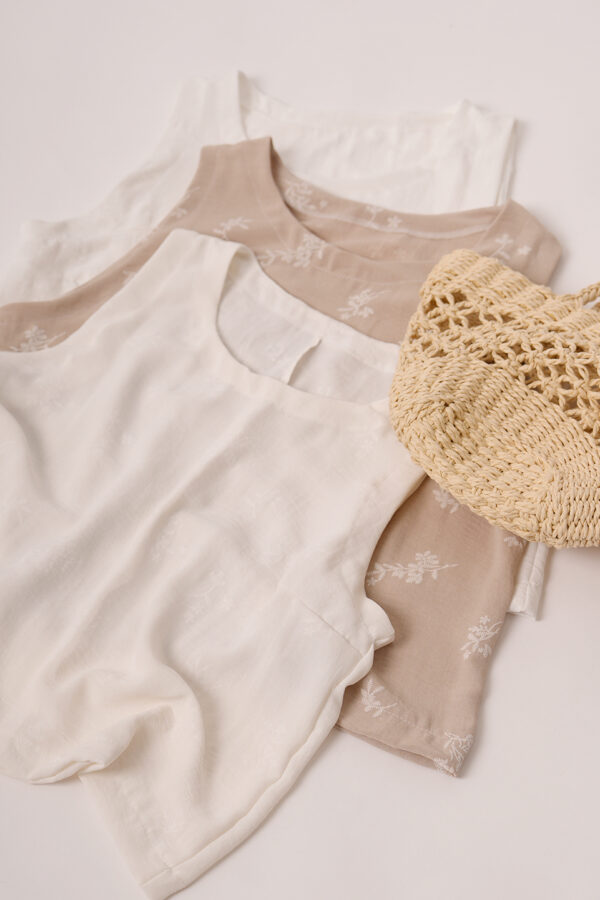 Musculosa Cey Broderie Puffing Ramitas Ravena