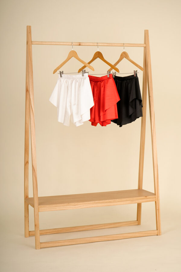 Short Saten Con Volados Sally