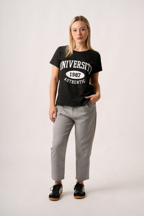 Remera Manga Corta Jersey Peinado Estampa Authentic University