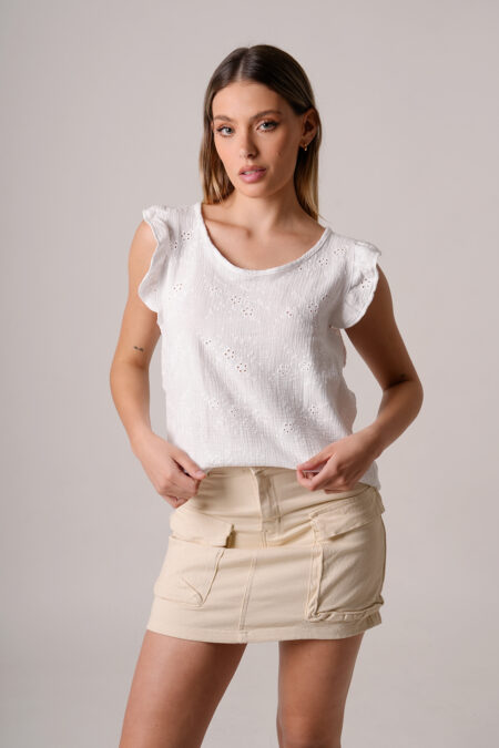 Musculosa Con Gota Broderie Algodon Flores Daiana