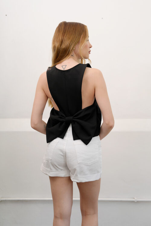 Musculosa Crep Moño Atras Vandy