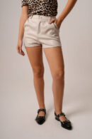 Short Sastrero Foil Brilloso Melta