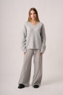Sweater Con Lentejuelas Delantero Cuello V Diana