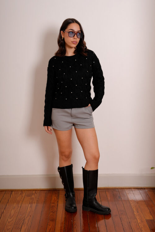 Sweater Corto Con Tachas Todo El Cuerpo Sidney