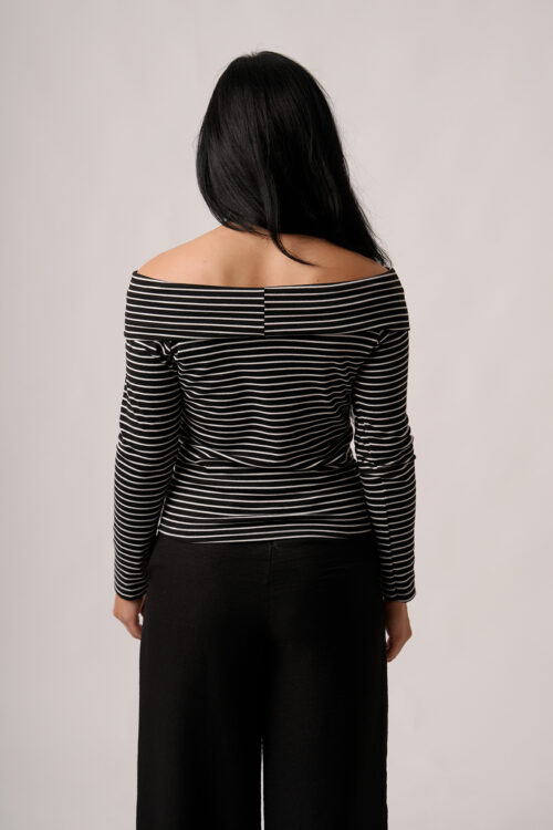 Remera Lanilla Ribb Rayado Manga Larga Cuello Volcado Antonella