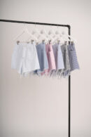 Short Gabardina Rigida Rayada Greta