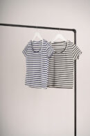 Remera Manga Corta Merlina Estampada Raya Mediana Gamy