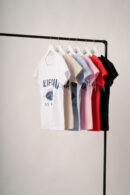 Remera Manga Corta Jersey Peinado Estampa Since 1986 California Extraordinary