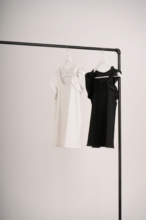 Musculosa Ribb Rayado Lurex Con Manga Volado Antal