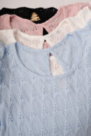Musculosa Con Gota Broderie Crep Ela
