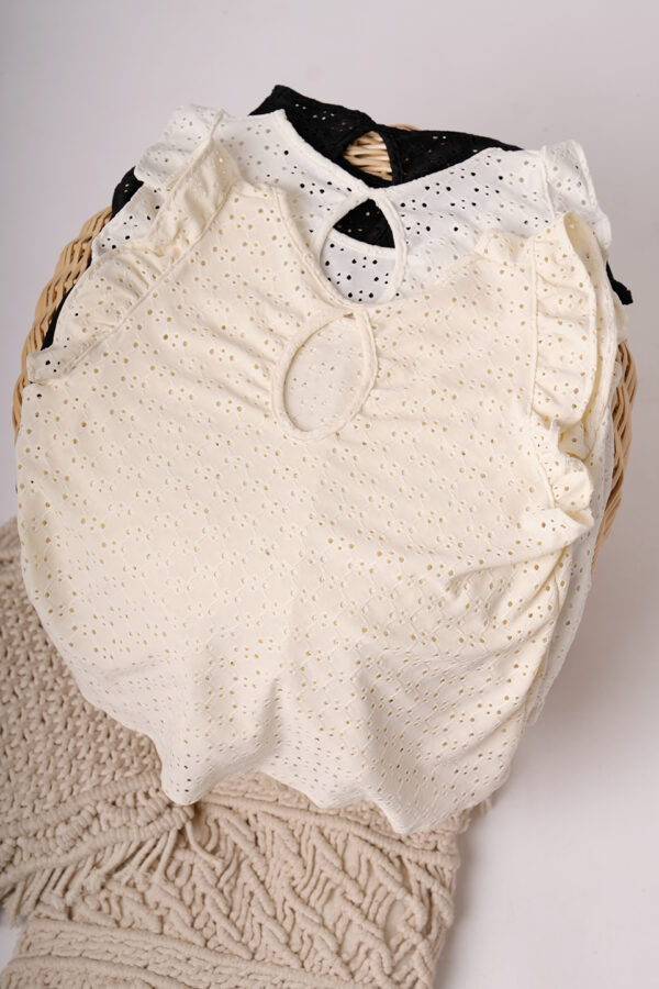 Musculosa Con Gota Broderie Punto 4 Puntos Vecky