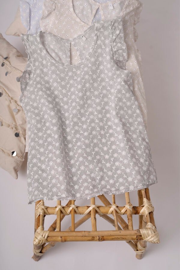 Musculosa Gota Poplin Con Broderie Mia