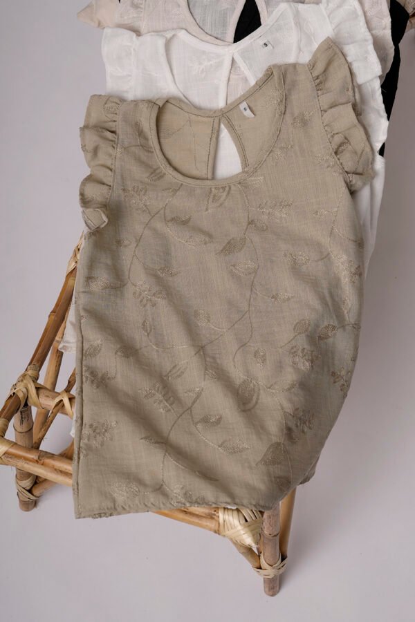 Musculosa Gota Lino Broderie Anahi