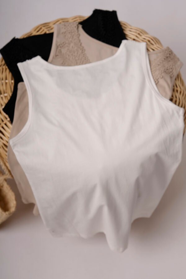 Musculosa Puntilla Broderie Cuello Tacha Prola