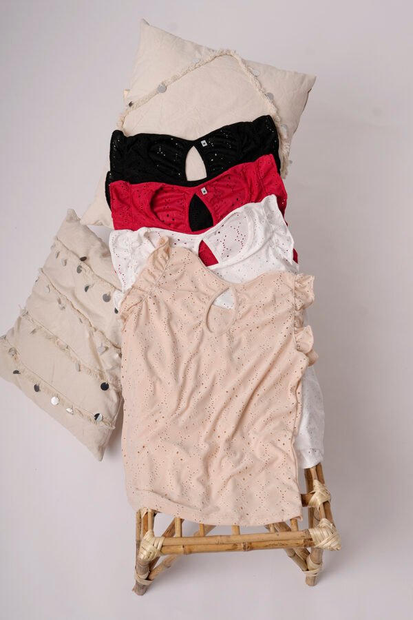 Musculosa Con Gota Broderie Punto Viole