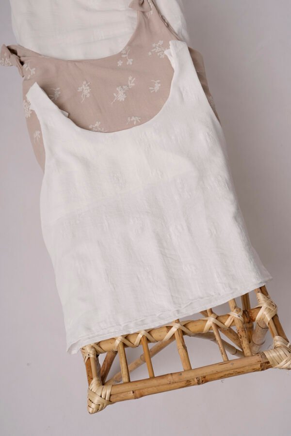 Musculosa Cey Puffing Moño En Los Hombros Adisa