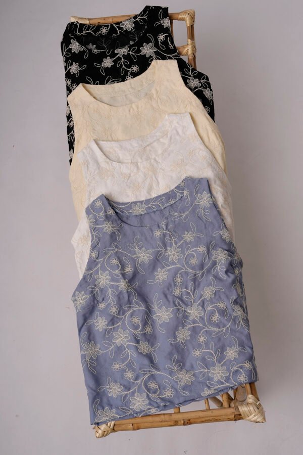 Musculosa Lino Broderie Aurora