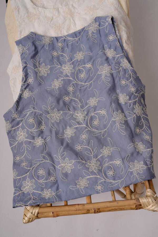 Musculosa Lino Broderie Aurora