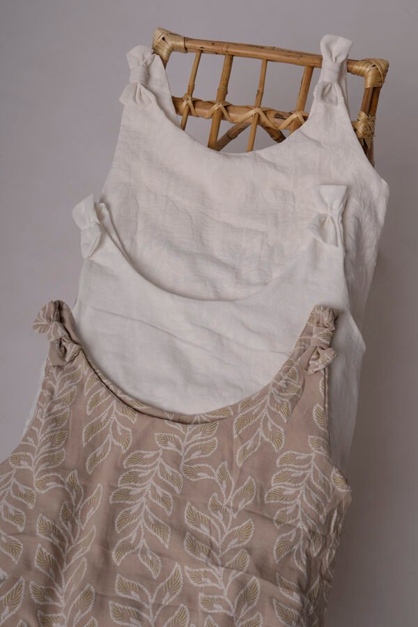 Musculosa Cey Puffing Moño En Los Hombros Oasis