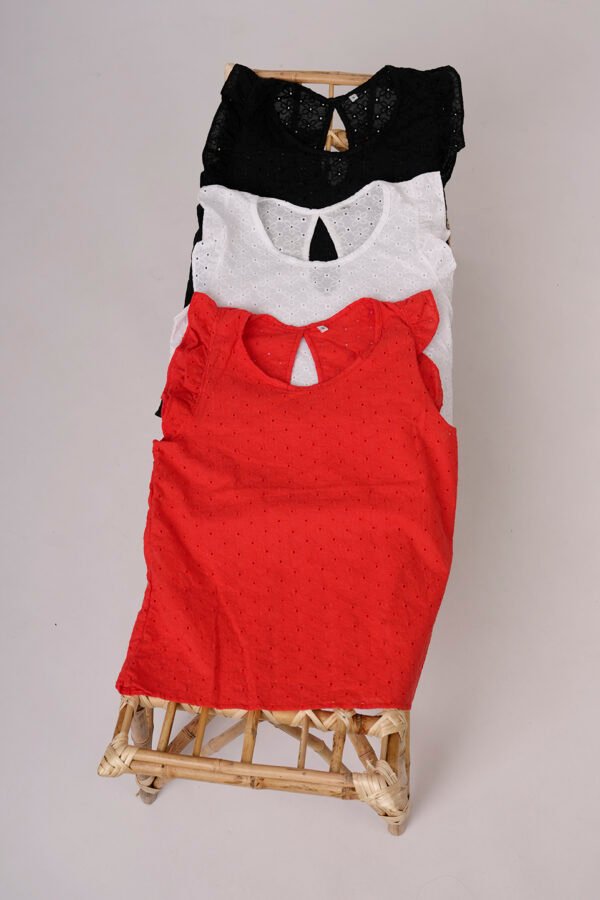 Musculosa Con Gota Broderie Plano Lury