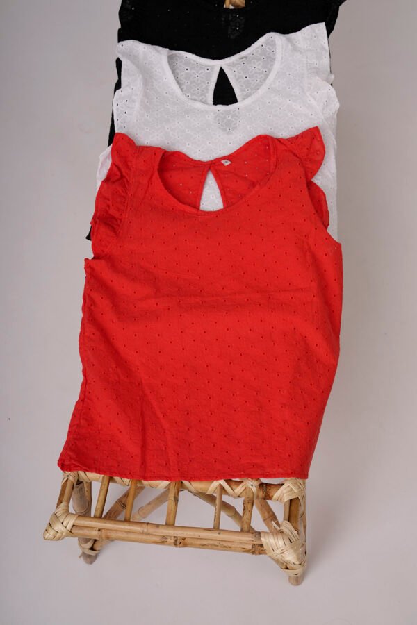 Musculosa Con Gota Broderie Plano Lury