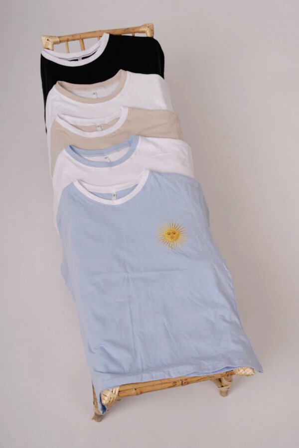 Remera Boxy Jersey Sol De Mayo Lado Izquierdo En DTF Sun