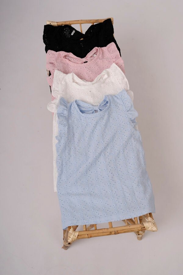 Musculosa Gota Con Moño Atras Broderie Crep Pao