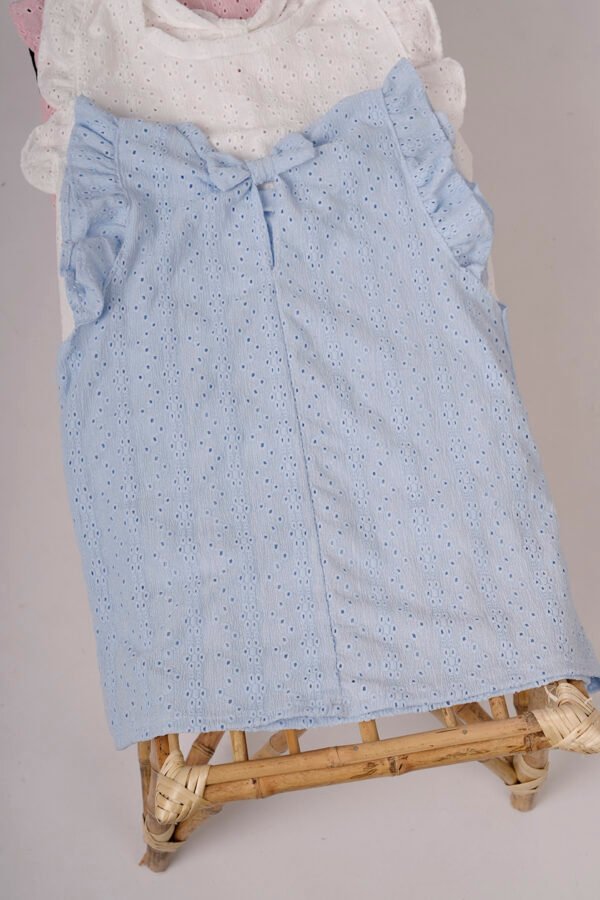 Musculosa Gota Con Moño Atras Broderie Crep Pao