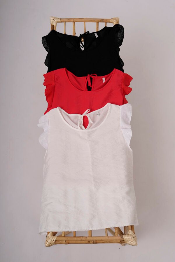 Musculosa Gota Satin Mate Manga Broderie Plano Para Atar Atras Ada