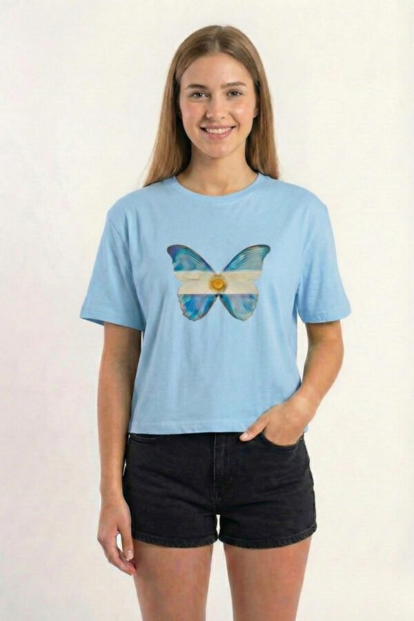 Remera Boxy Jersey 2-3-4 Mariposa En El Medio En DTF Argentina