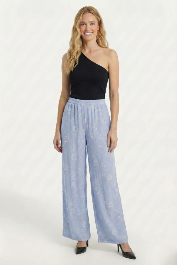 Palazzo Cey Puffing Floreana