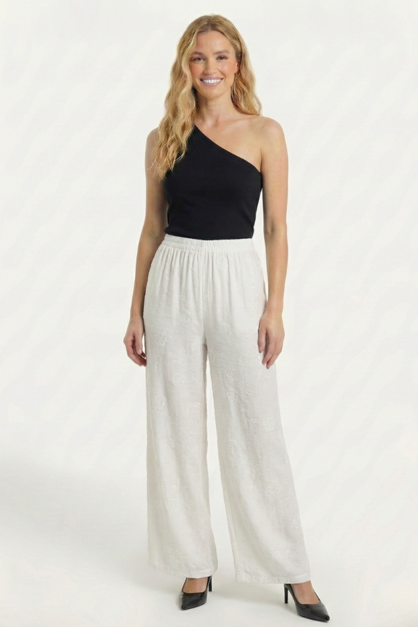 Palazzo Cey Puffing Floreana