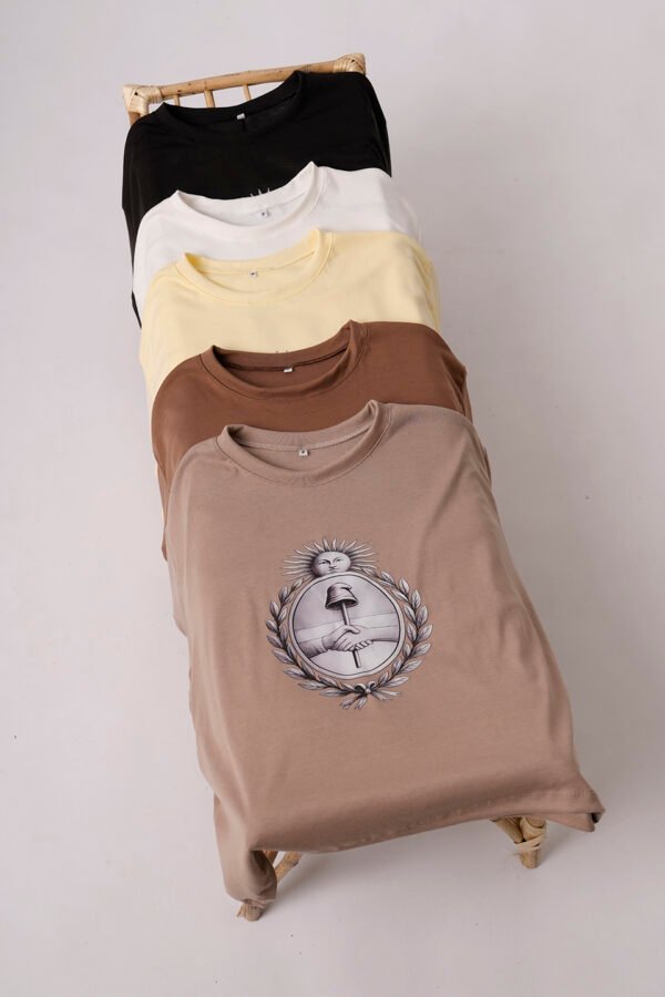 Remera Boxy Ribb Escudo Argentina En El Medio DTF "ESCUDO"