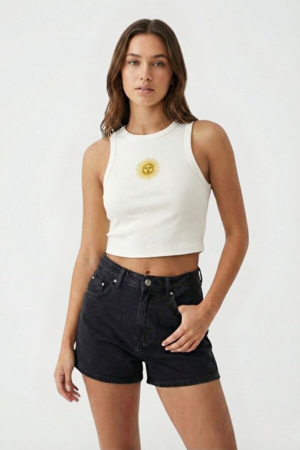 Top Basico Ribb Sol De Mayo Bordado En El Medio "LISETTE"