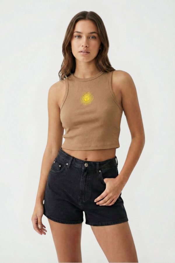 Top Basico Ribb Sol De Mayo Bordado En El Medio "LISETTE"