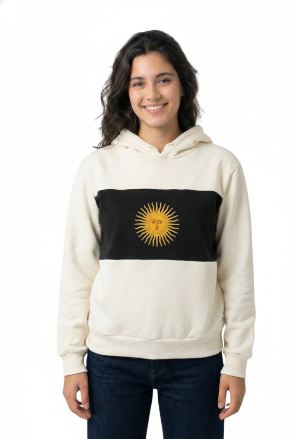 Buzo Frisa Peinada Con Capucha Sol De Mayo DTF "REVOLUCION"