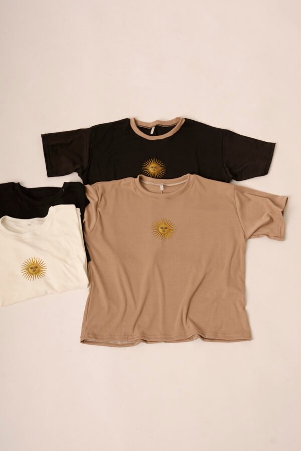 Remera Boxy Ribb Sol De Mayo Argentina En El Medio en DTF "SOLES"