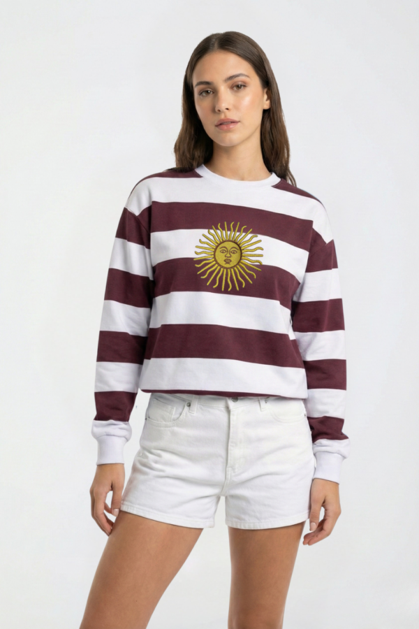 Buzo Frisado Cuello Redondo Rayado Sol De Mayo Bordado Grande "RIGA"