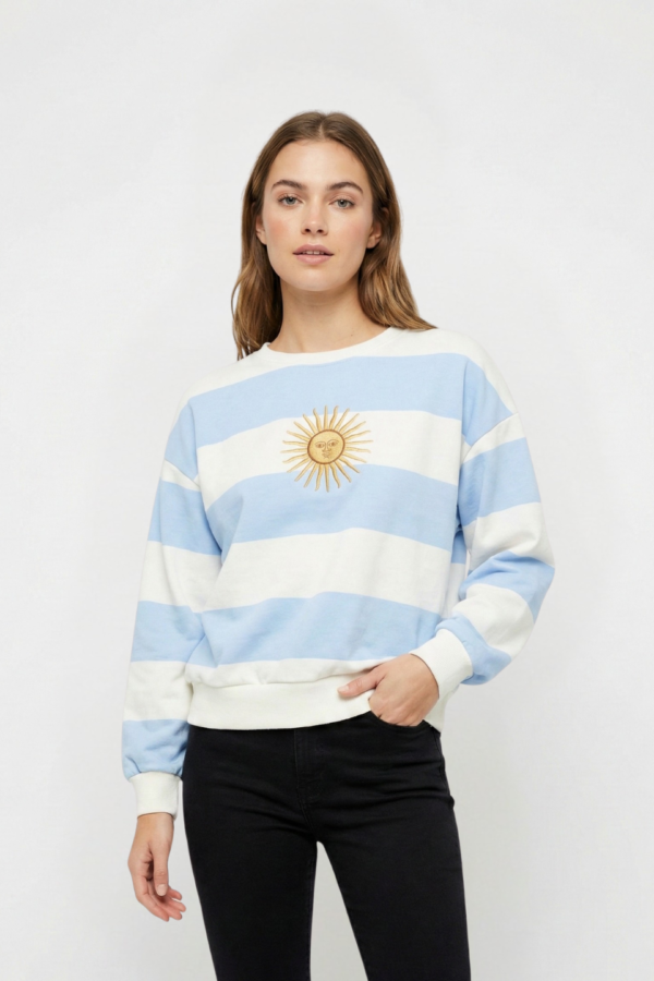 Buzo Boxy Frisado Cuello Redondo Rayado Sol De Mayo Bordado "MONTI"