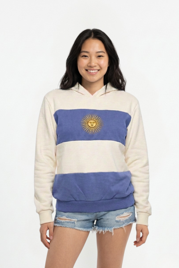 Buzo Frisa Peinado Con Capucha Sol De Mayo Bordado "MUNDIAL"