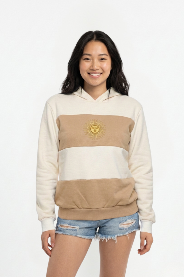 Buzo Frisa Peinado Con Capucha Sol De Mayo Bordado "MUNDIAL"