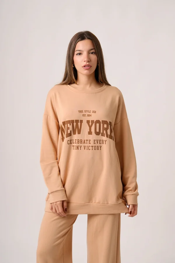 Maxibuzo Rustico Frisado Cuello Redondo Estampa New York Tiny "VICTORY"