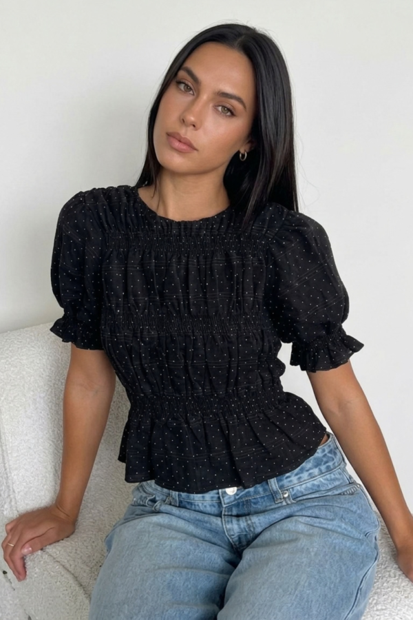 Blusa Lino con Tachas Fruncida Manga Corta Frunce "GER"